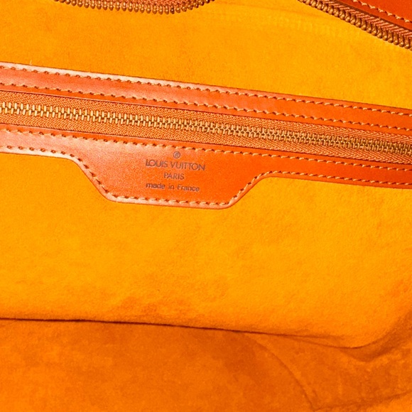 LOUIS VUITTON Epi Saint Jacques GM - Picture 12 of 13